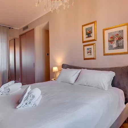 Apartment Vespucci Luxury With Amazing View By Mamo Florence
